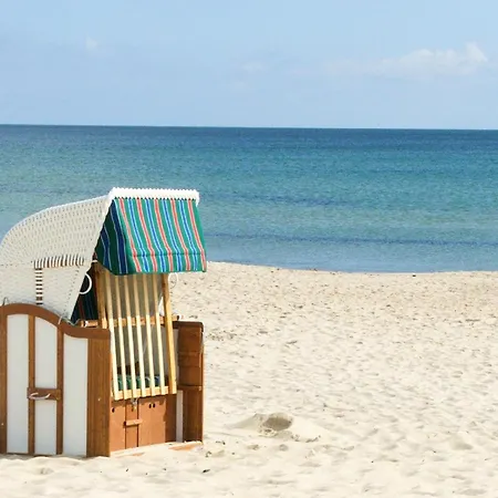 Haus Ruegen 08 Mit Sauna- Und Schwimmbadnutzung Im Ahoi Sellin *